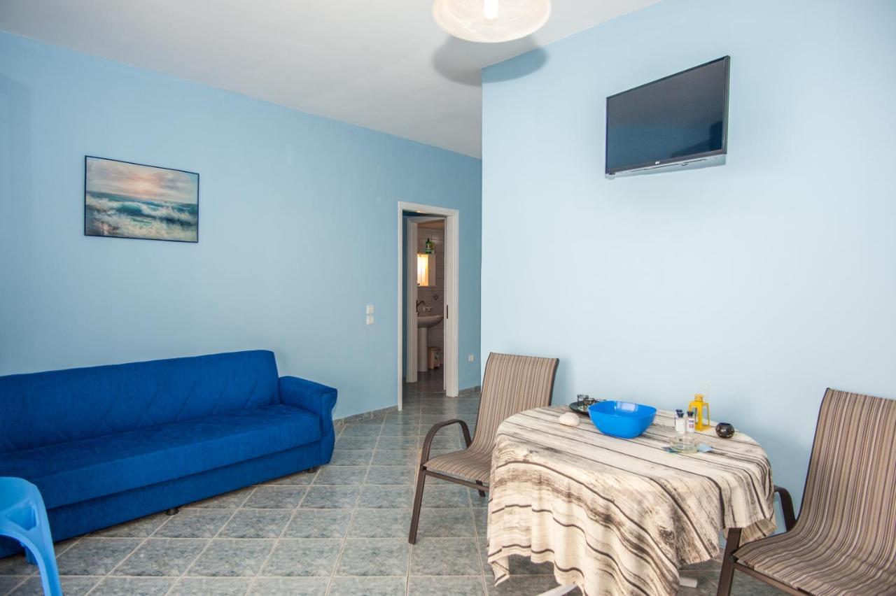 Appartement Folies à Lourdata  Extérieur photo