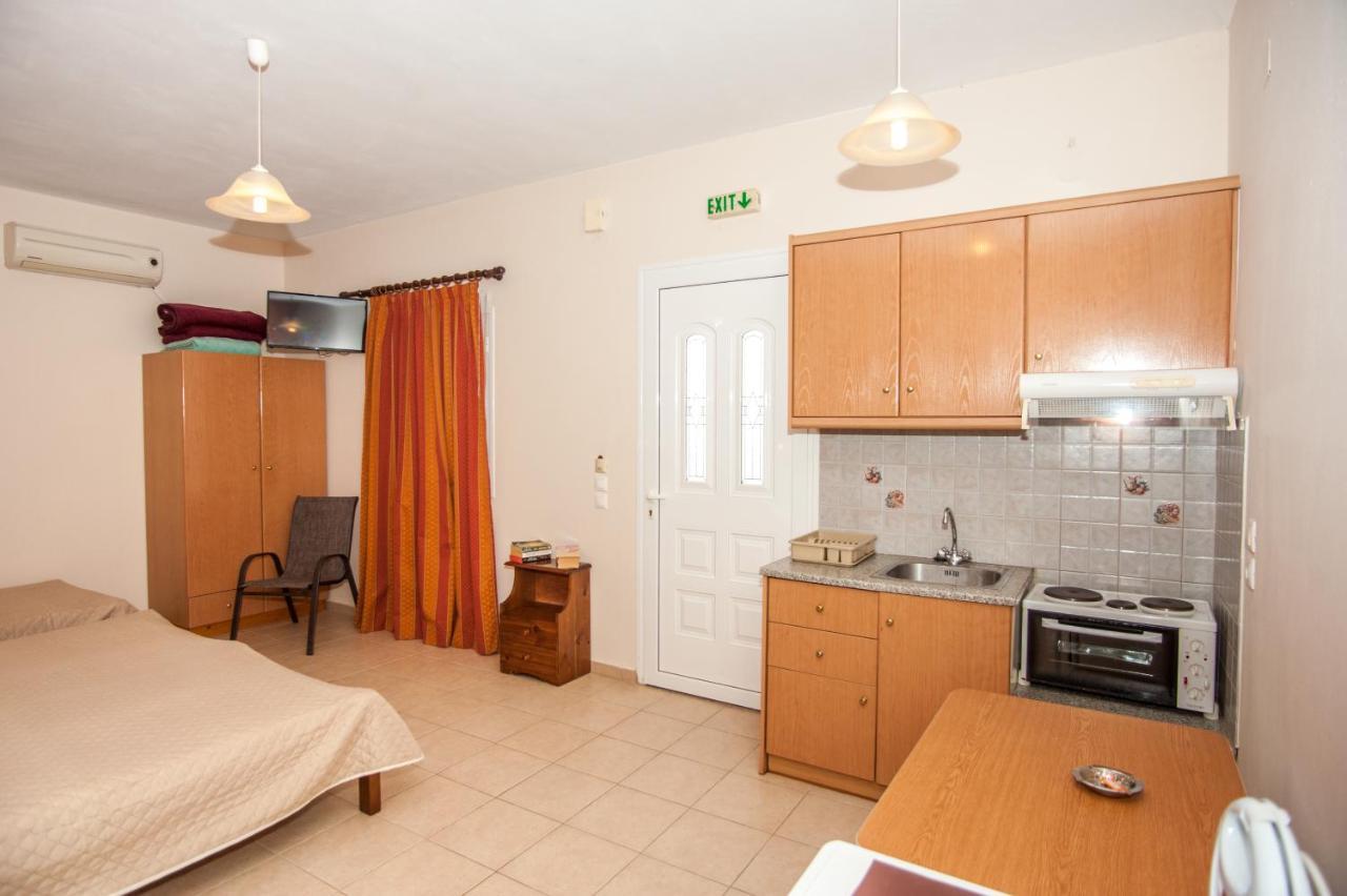 Appartement Folies à Lourdata  Extérieur photo