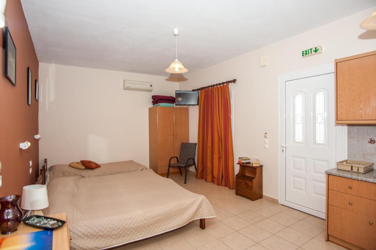 Appartement Folies à Lourdata  Extérieur photo