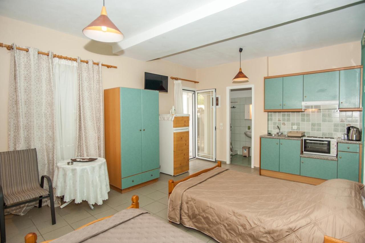 Appartement Folies à Lourdata  Extérieur photo
