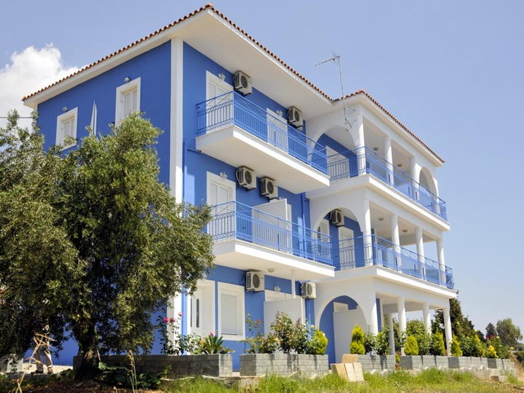 Appartement Folies à Lourdata  Extérieur photo